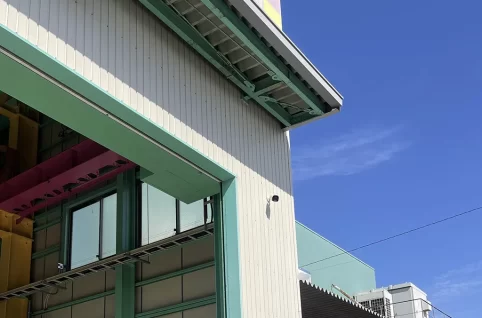 屋外を関しする防犯カメラ